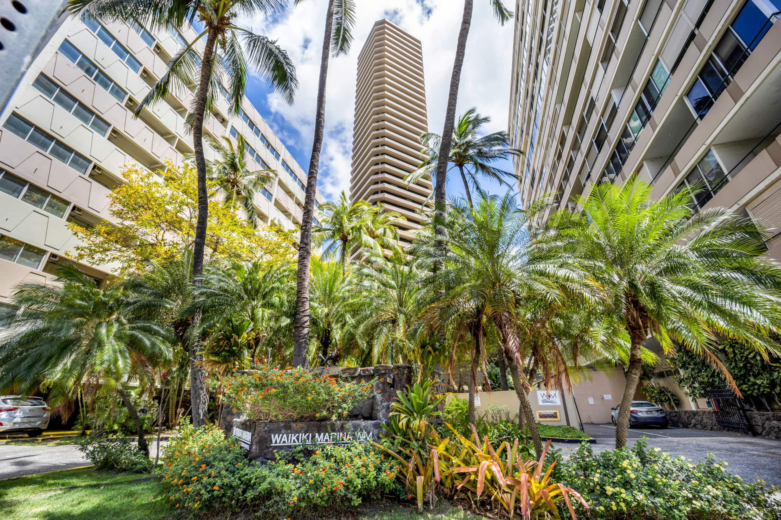 Oceanview Freshly Renovated+Free Parking+WiFi! - Image 34