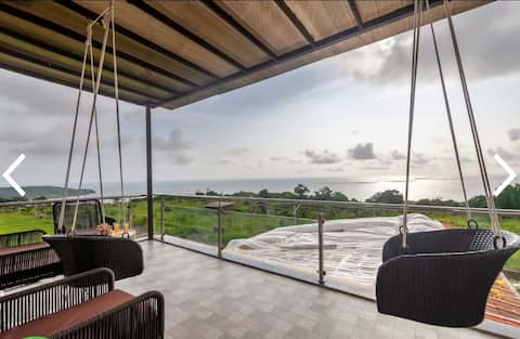 Coral Breeze Sea facing Villa with in-house cook