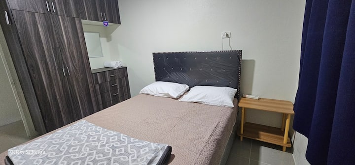 غرفة النوم 1