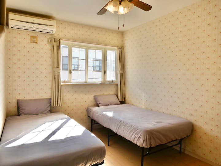 საძინებელი 2