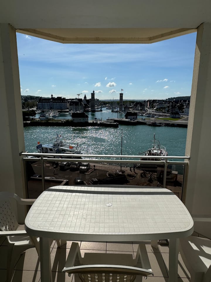 Superbe Vue Sur Les Quais 5 - Trouville-sur-Mer