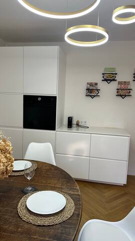 Exklusive Designer Wohnung – Schwabing/Maxvorstadt gallery image 4