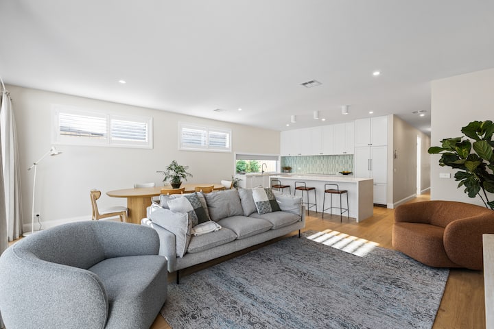 Heated Pool, Rosewood Retreat - Melbourne