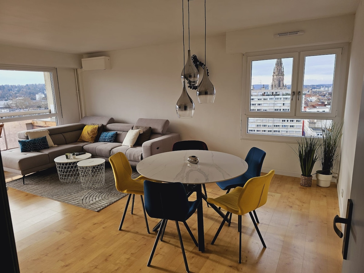 Propriété Airbnb réussie: Beautiful 3 rooms – Parking – Hyper Centre Mulhouse à Mulhouse