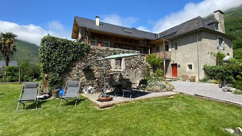 Charming 3-star cottage, house, garden, spa, mountain view