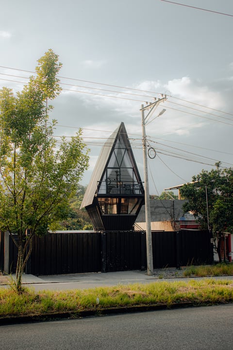 Tena Tower House T.T.H.