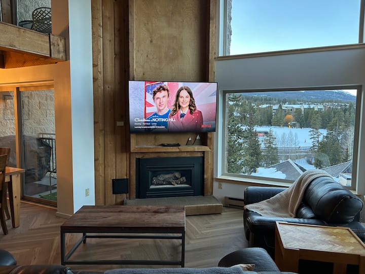 Mountainview Condo Steps From Quicksilver Lift - Breckenridge, CO