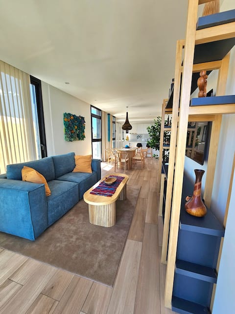 Successful Airbnb property: Urban 802 | 3 rooms with garage in Estacion Terminal