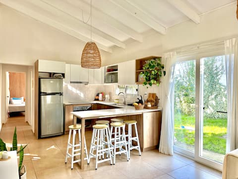 Popular Airbnb listing: One block from the beach | Casa Dos Palmas in La Aguada Costa Azul
