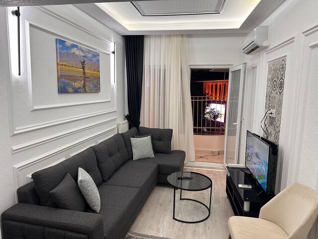 Stylish Flat with Turkish Hammam Near Blue Mosque
