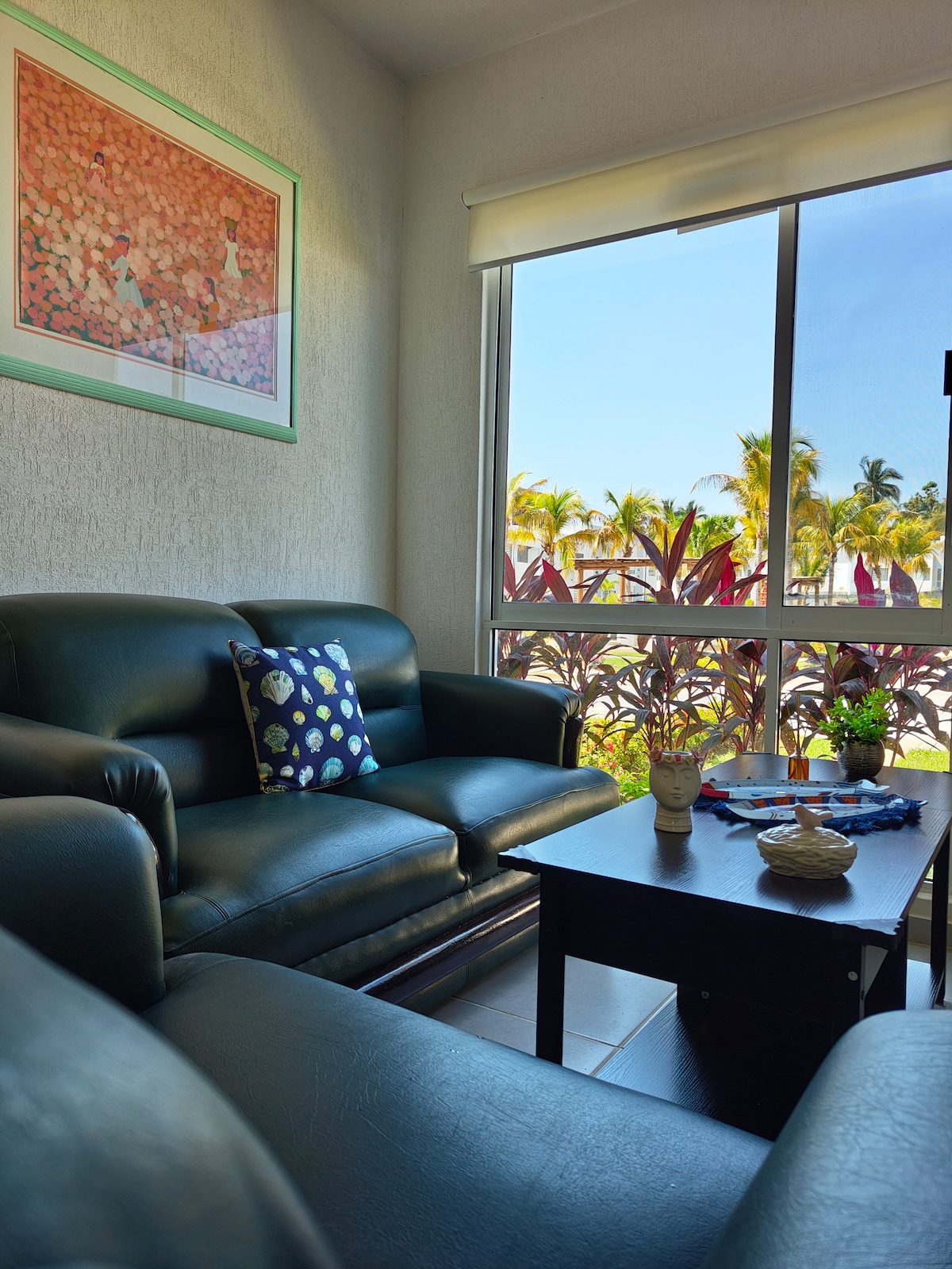 Top Airbnb: Nice family home with private beach club in Acapulco De Juárez