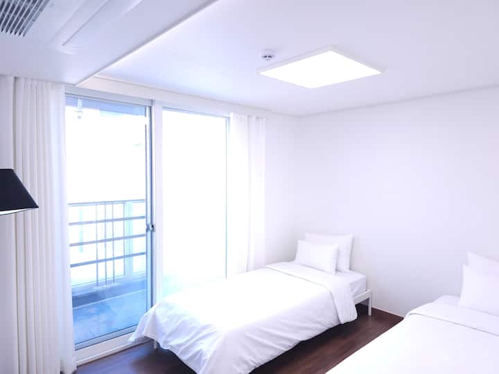 საძინებელი 2