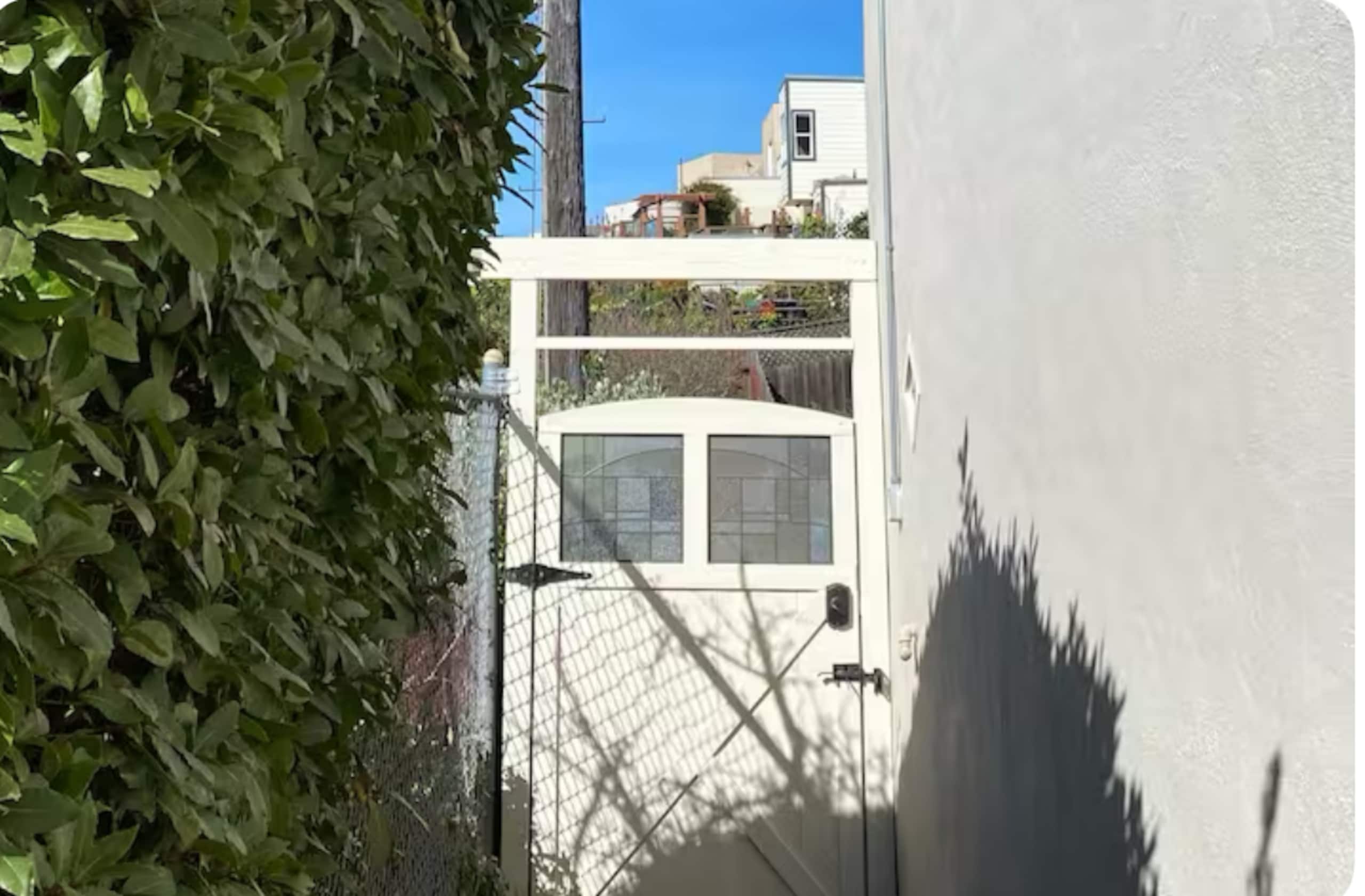 Home in San Francisco · ★4.67 · 1 bedroom · 1 bed · 1 bath - Image 16