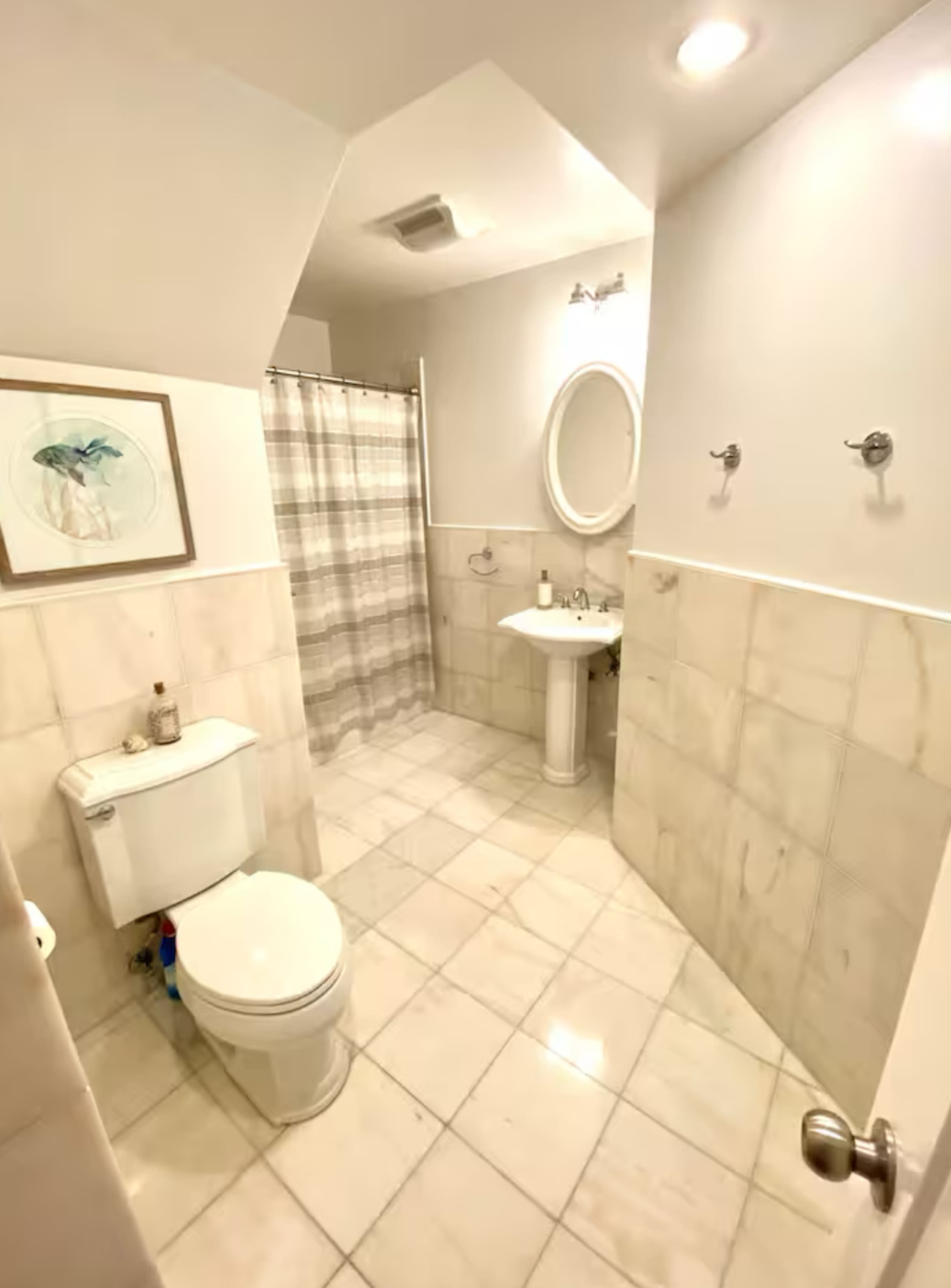 Home in San Francisco · ★4.67 · 1 bedroom · 1 bed · 1 bath - Image 10