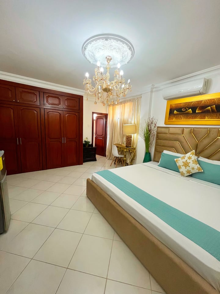 საძინებელი 4