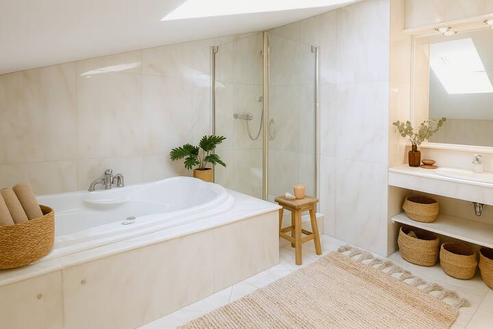 Grand Prague Family loft by Charles Bridge gallery image 5