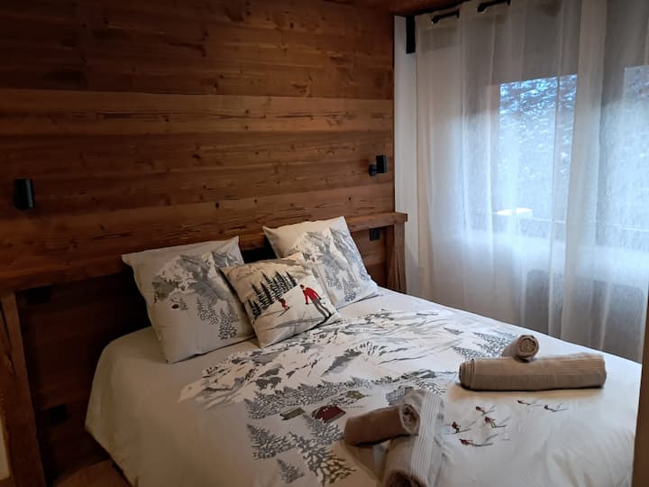 Chumba cha kulala cha 1, mtindo wa chalet 
Kitanda 160x200