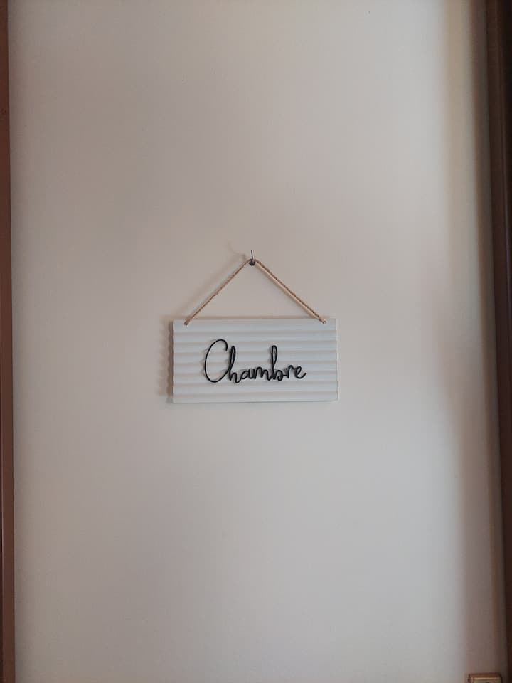 საძინებელი 1