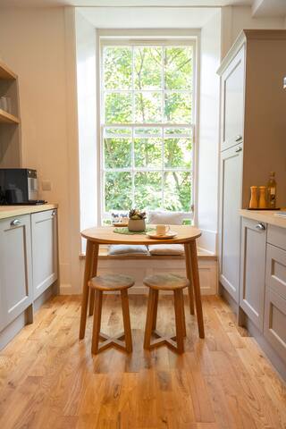 The Old Gardner’s Quarters – sleeps 2-6 gallery image 2