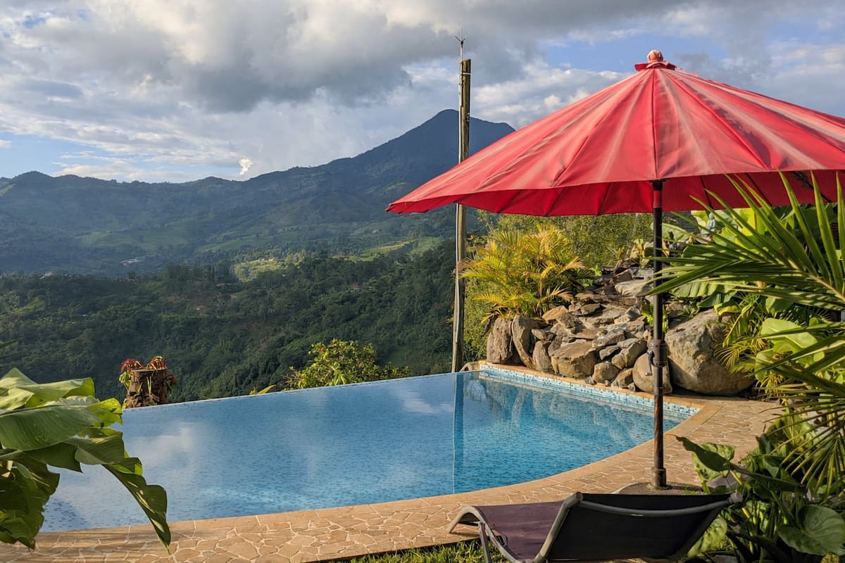 Infinity Pool & Valley Views