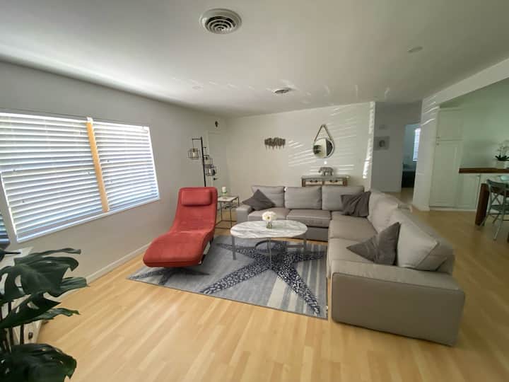 غرفة المعيشة