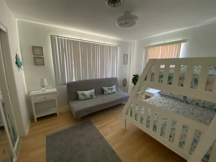 غرفة النوم 2