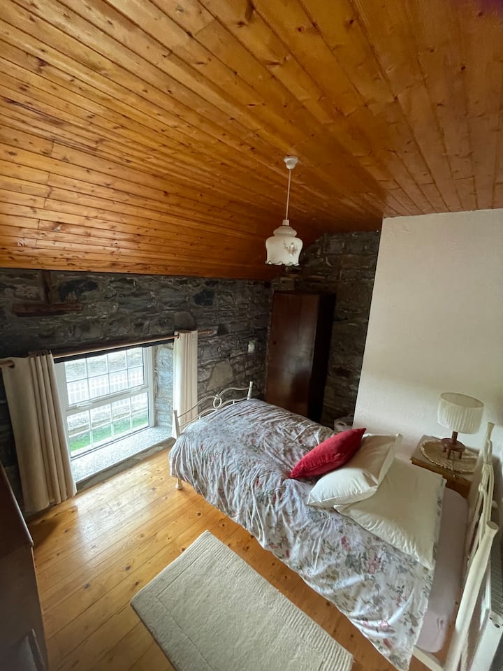 საძინებელი 2