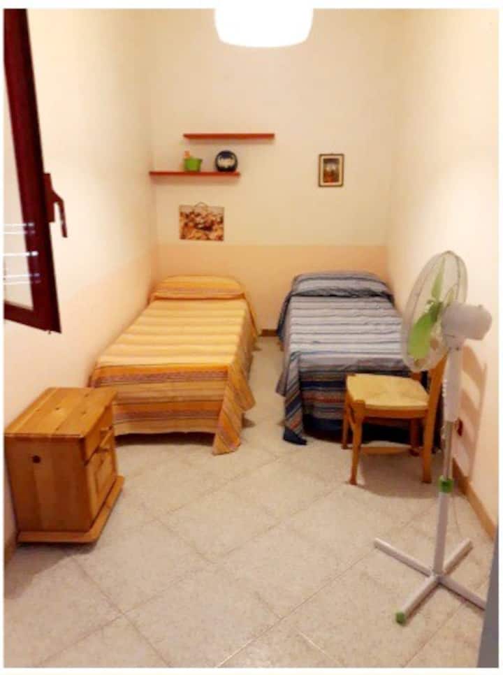 Dhomë gjumi 1