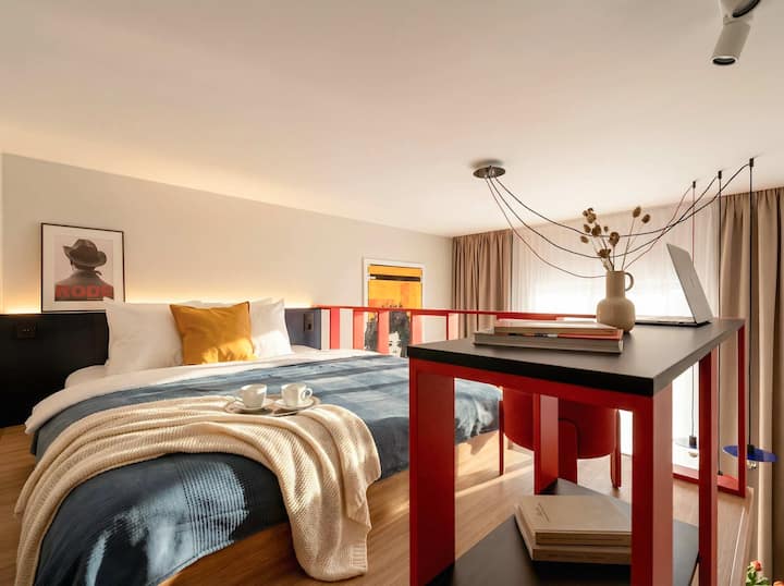 Turnkey| Wenceslas Square Two Level Apartment Viii - Praga