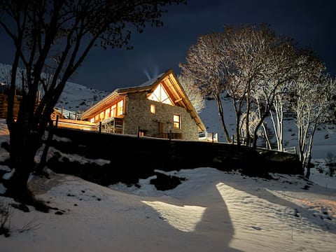 5-star alpine chalets la Chabane