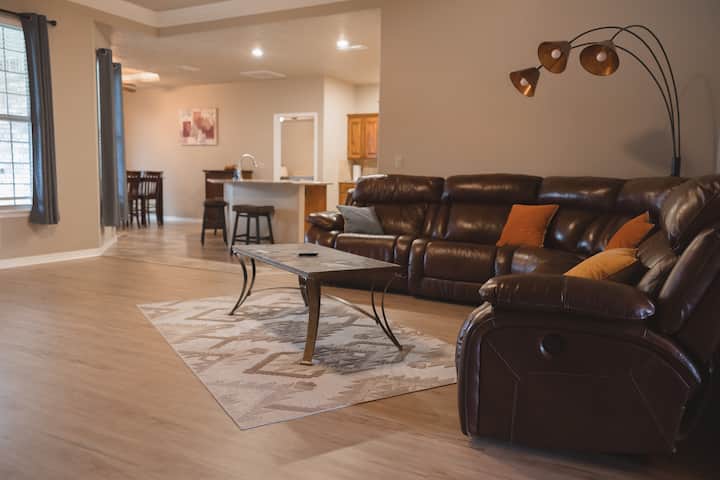 Comfortable 4bdrm Home W/gameroom/sleeps 11 - Nuevo México