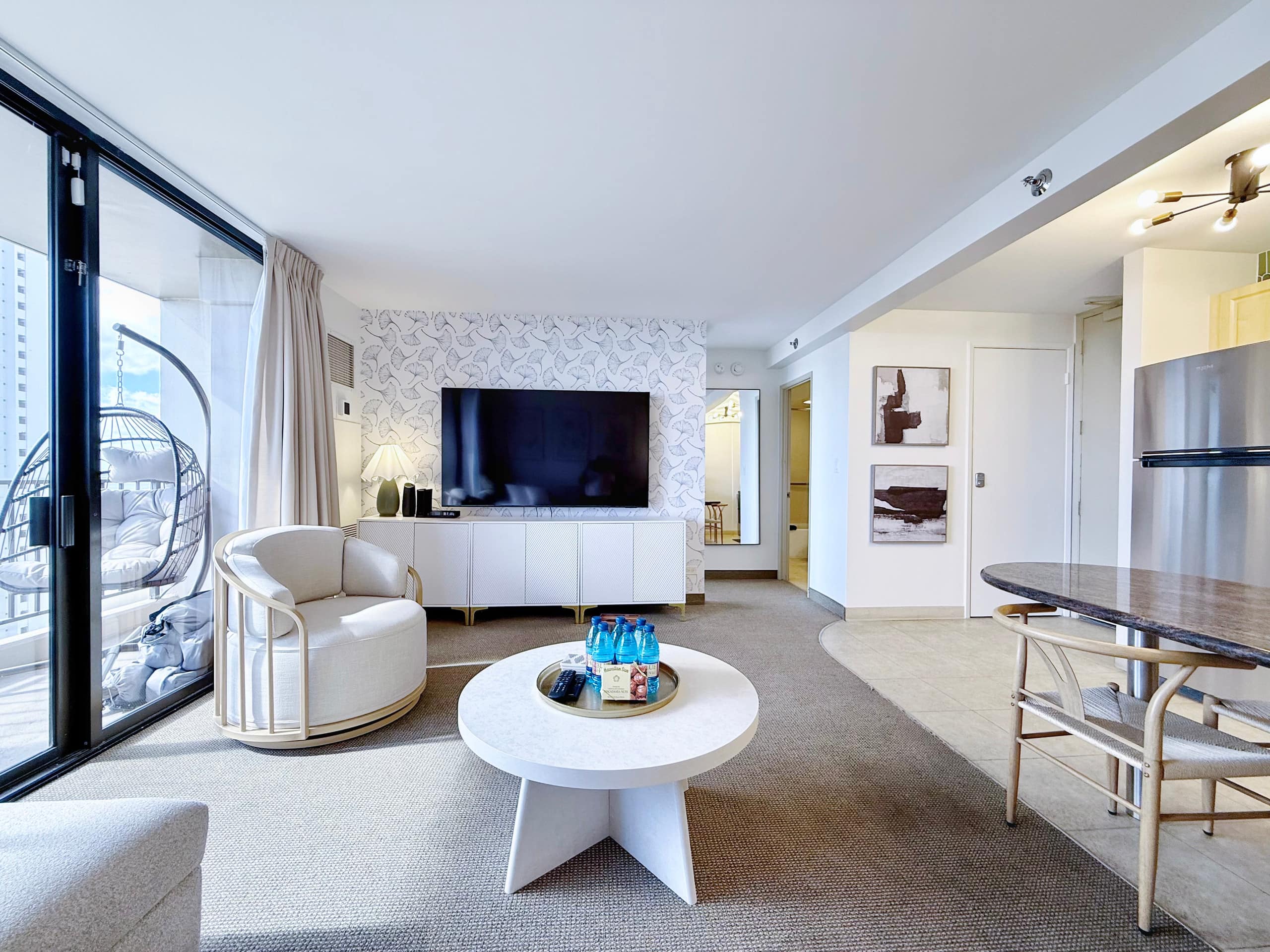 23FL-Waikiki Gem-1BR w/Partial Ocean Views - Image 5