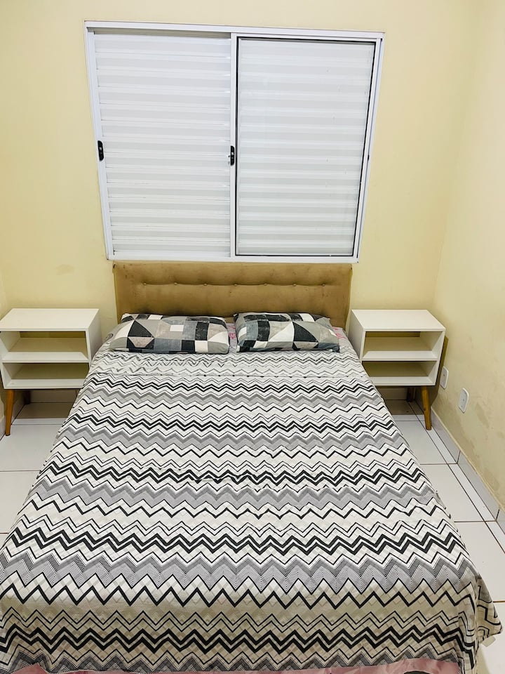 Dhomë gjumi 1