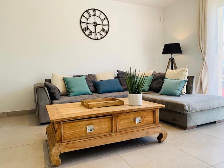 Agréable Villa Avec Piscine - Bonifacio