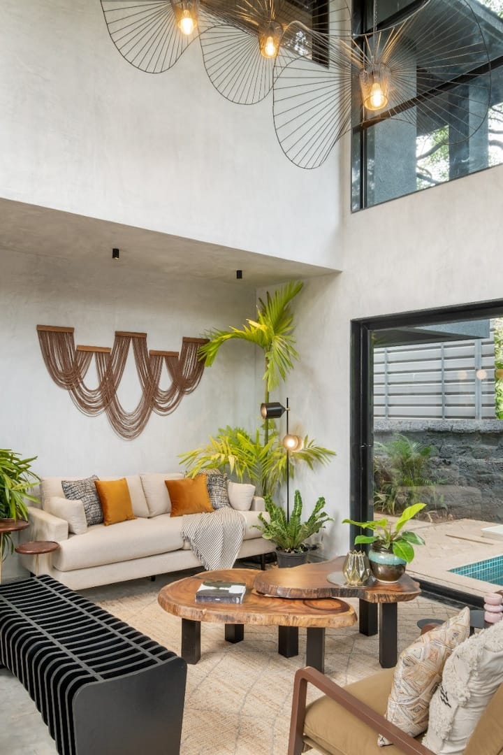 Living room image 8