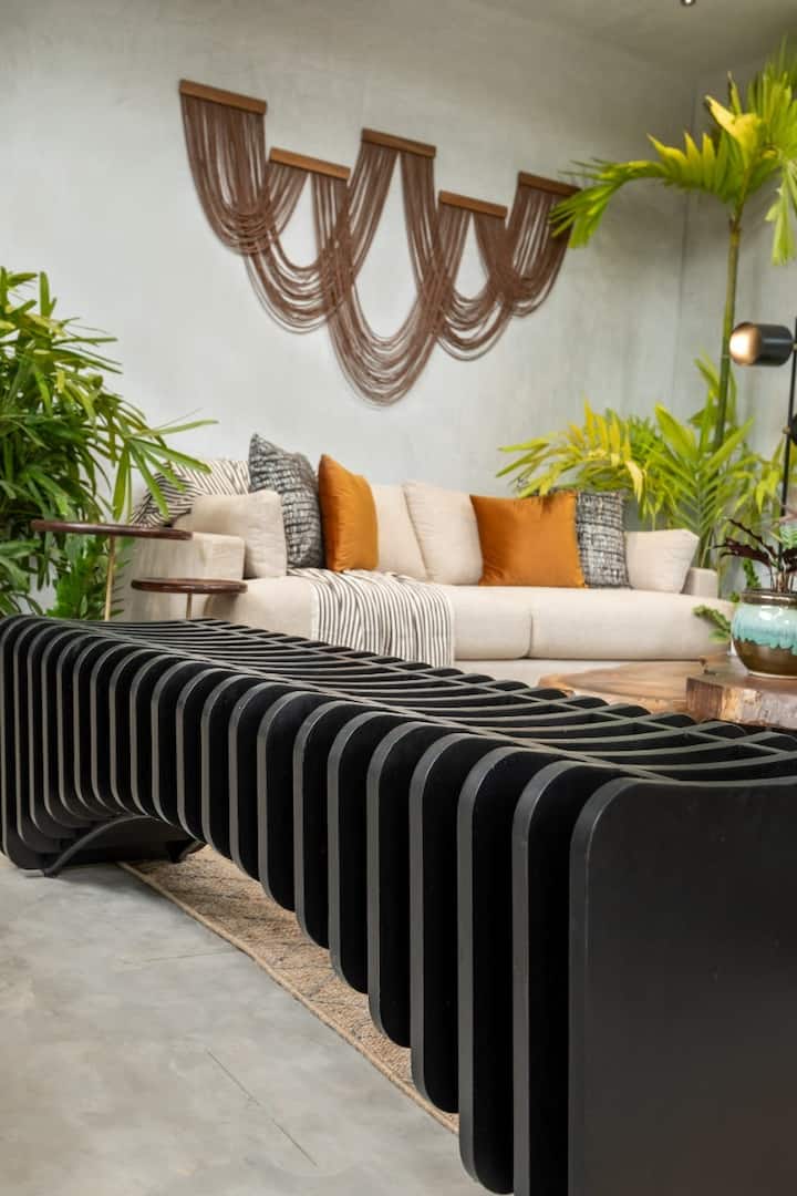 Living room image 2
