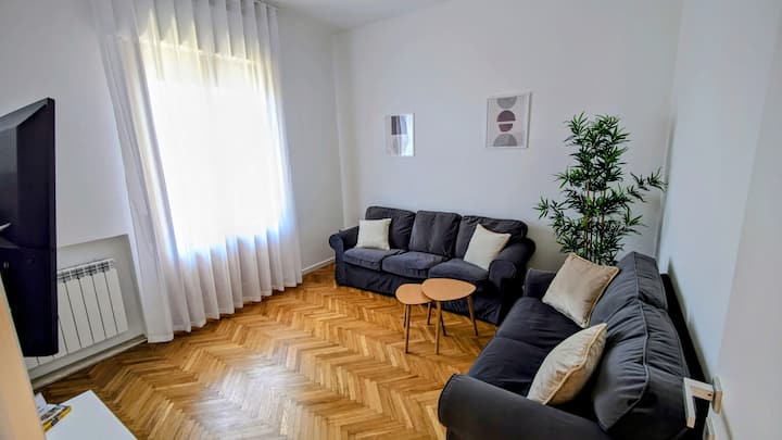 At Gaia's Lovely Apartment - Mestre