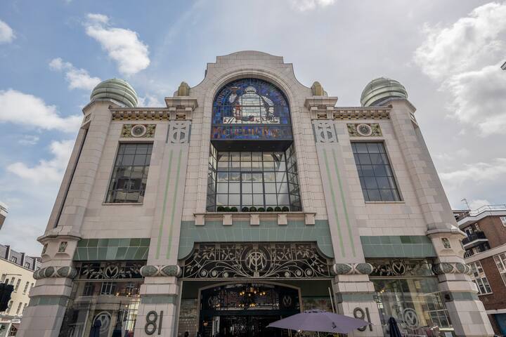 Cozy 2 Bed South Ken /Chelsea/ Knightsbridge + AC* gallery image 5