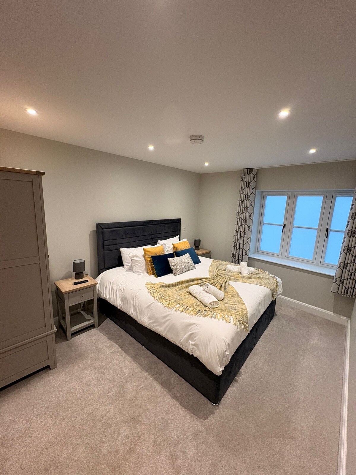 Холихок – спална соба на приземје