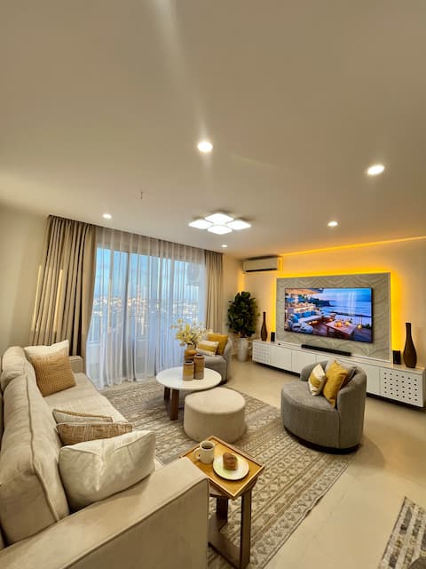 SunshineHome with Sea view