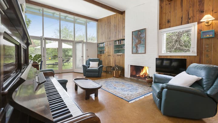 Furnished Beach House With Pool - Mornington
