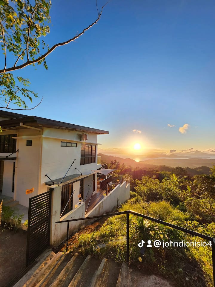 Tagaytay Villa. The Hillside Villa - Houses for Rent in Niyugan ...