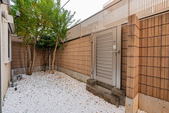 101，JR渋谷駅徒歩 10分､代官山7分、3DK70㎡高級住宅庭付き，表参道2分銀座15分新宿5分 gallery image 4