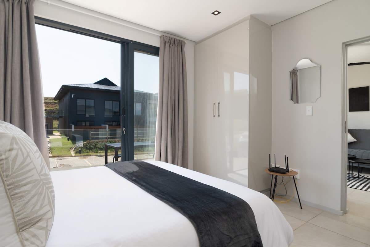 Zimbali Lakes B13 | Stylish Ballito Retreat - Apartments for Rent