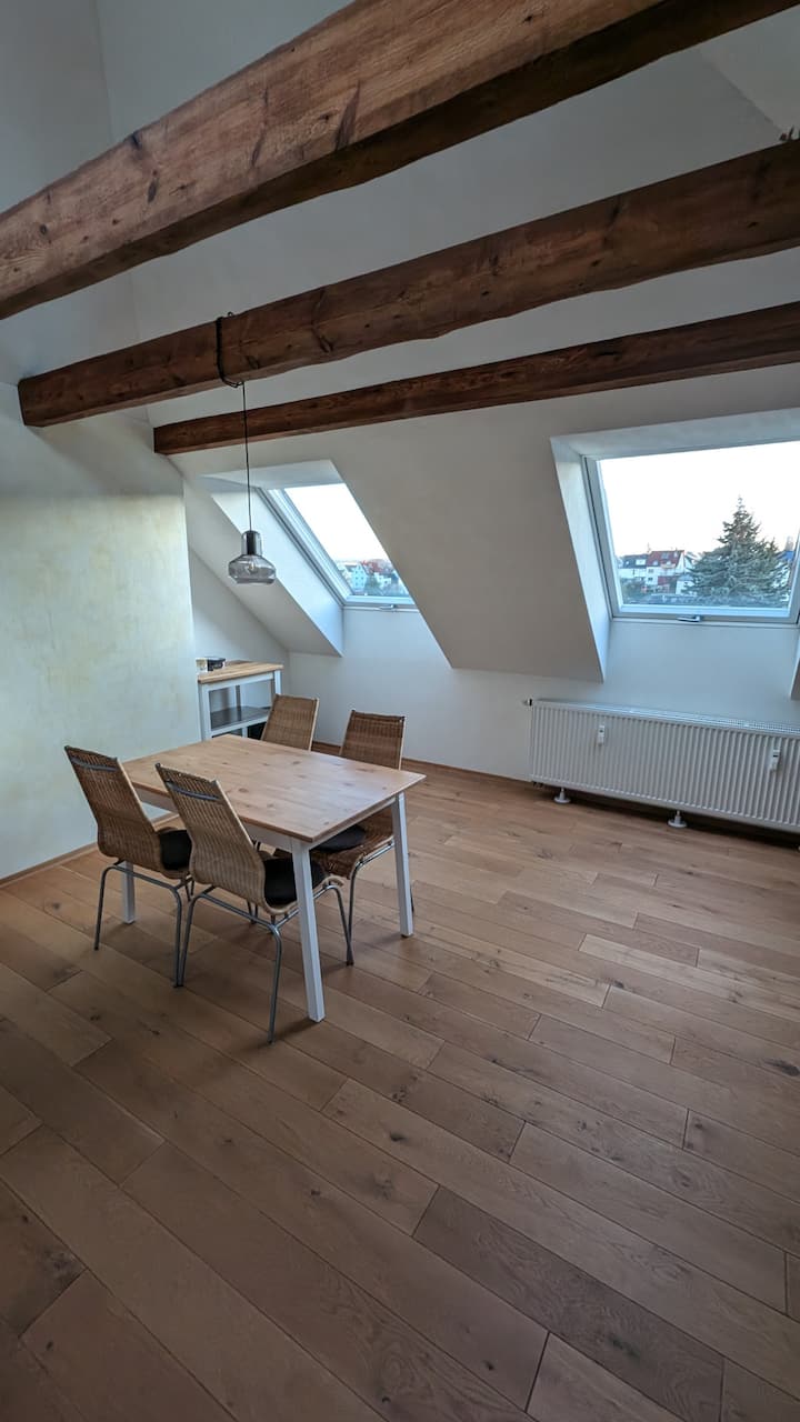Zentrumsnahe Dg Wohnung Kassel - ドイツ カッセル