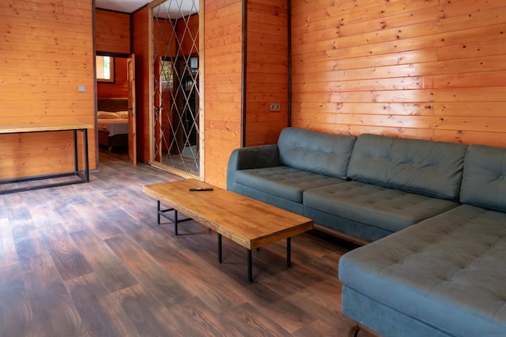 3+1 Bahçe Villa  Havuz / Jakuzi - Konyaaltı