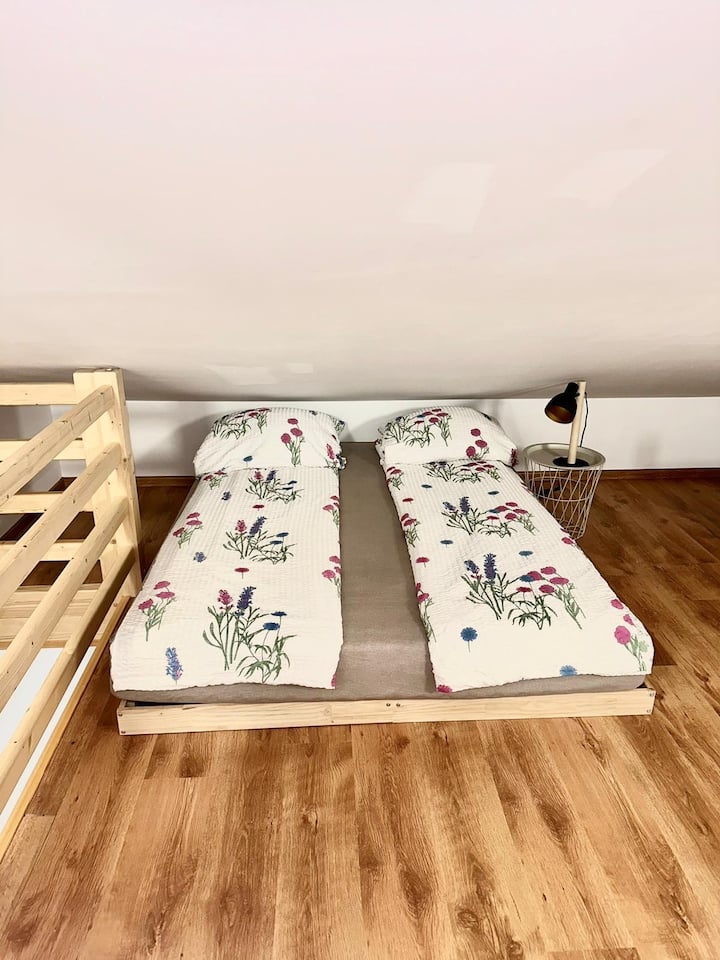 غرفة النوم 1