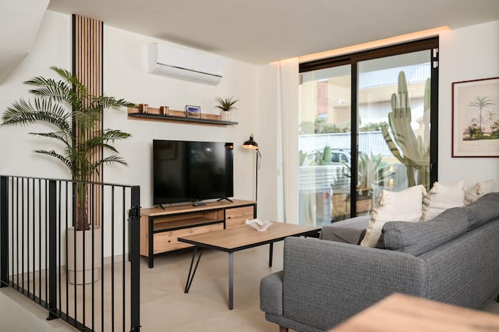 Escapa Del Ruido: Townhouse Con Jacuzzi - Adeje