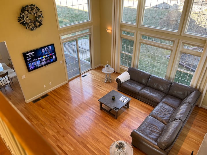 Luxurious Mansion Home. - Andover, MA