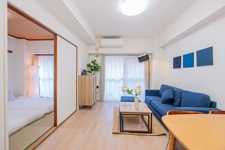 304，田原町駅徒歩2分、浅草駅徒歩7分、2LDK，最大6人